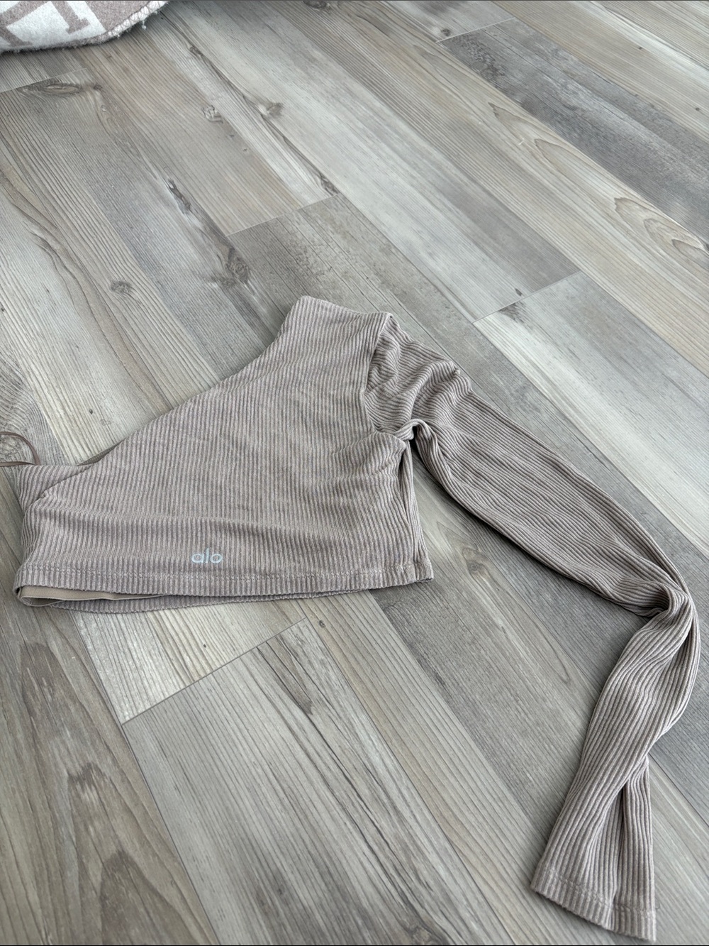 ALO Yoga Kids Ribbed One-Shoulder Top in Taupe